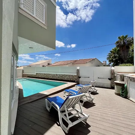 Amazing With Pool By Homing * Boliqueime
