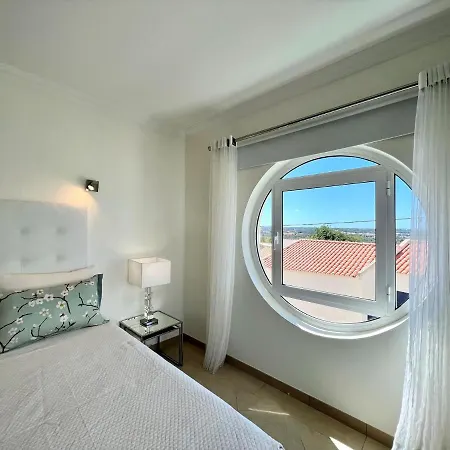 Amazing With Pool By Homing Vila