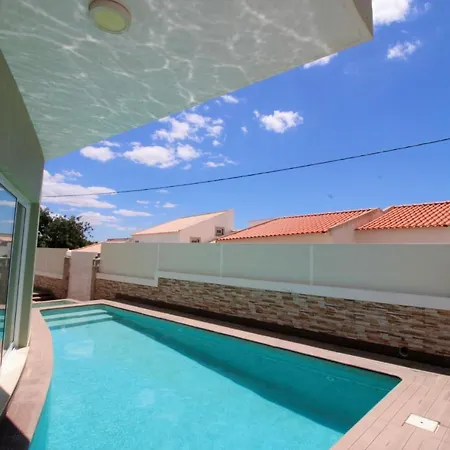 Amazing With Pool By Homing Boliqueime