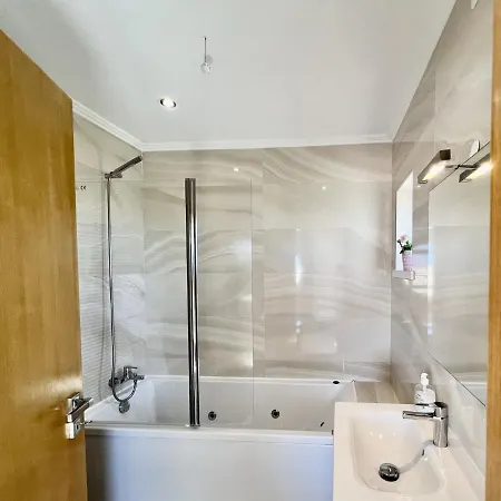 Amazing With Pool By Homing فيلة