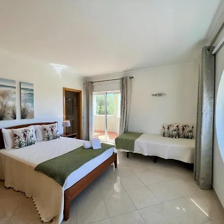 Amazing With Pool By Homing فيلة